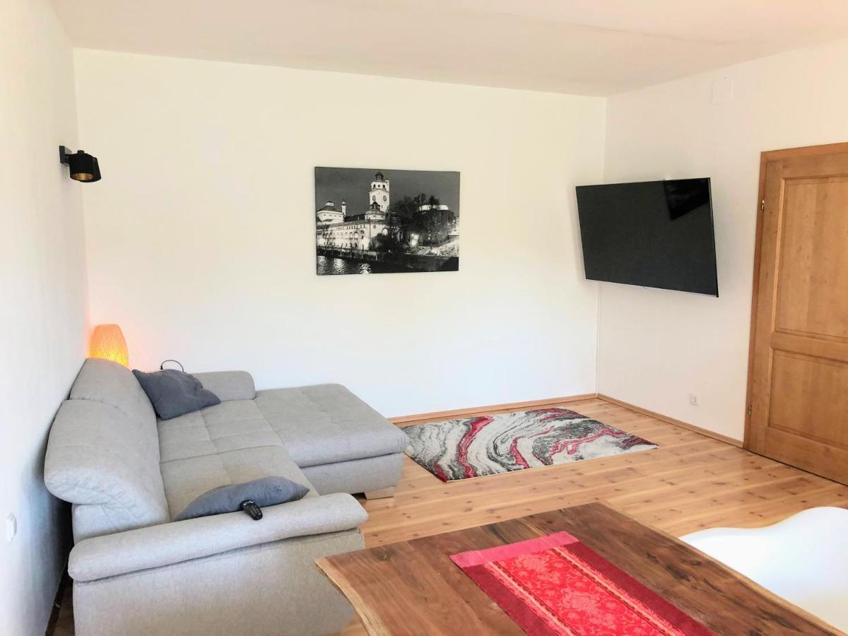 Ferienwohnungen Und Appartements Im Idyllischen Vierkanthof, Gruppenurlaube Fürstenfeld エクステリア 写真